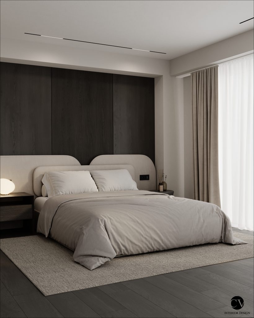 Dormitor cu tăblie dublă tapițată, perete din lemn închis și draperii crem, penthouse